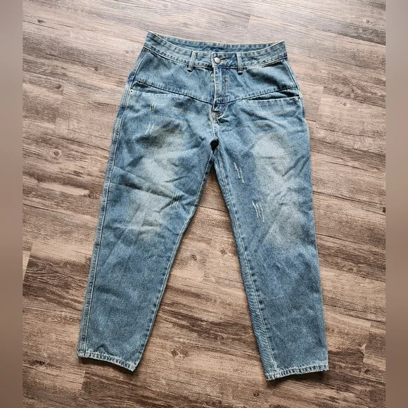 NWT Yeokou Medium Wash Irregular Pockets Denim Jeans - Picture 3 of 5